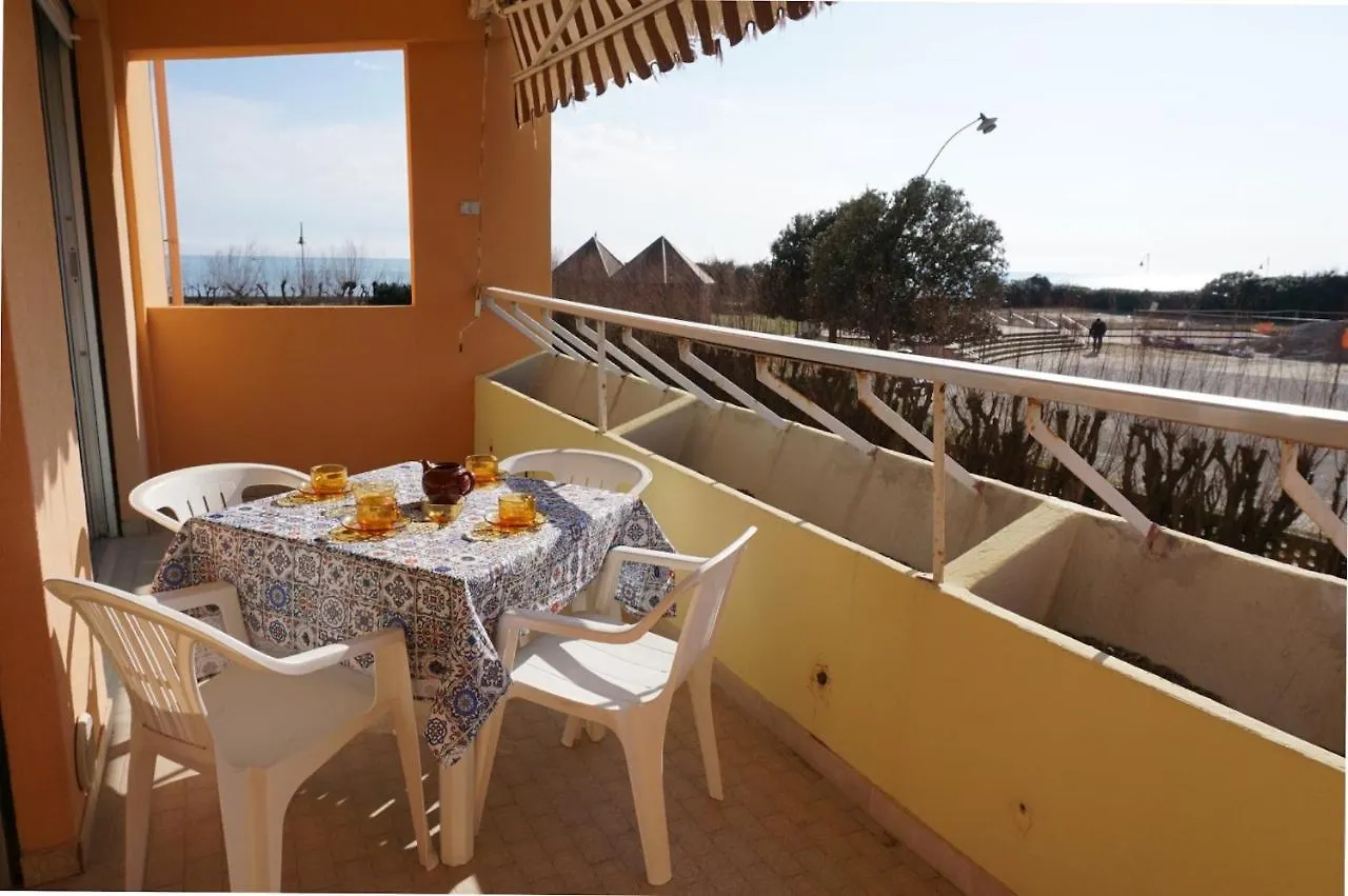 Cozy Flat With Terrace,180M From The Beach-Beahost Porto Santa Margherita di Caorle